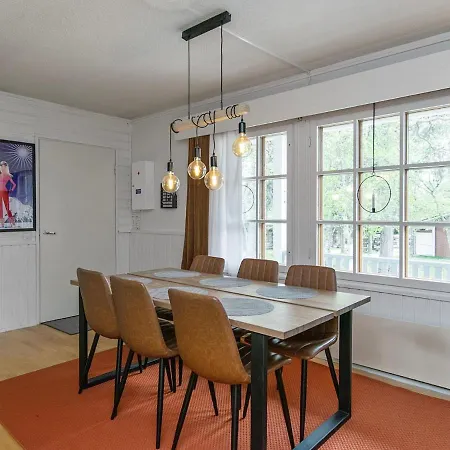 Vakantiehuis Saariselaentie 8 E 2 Aeijaelae By Interhome
